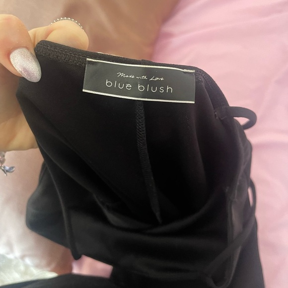 Little Black Dress - Picture 9 of 9